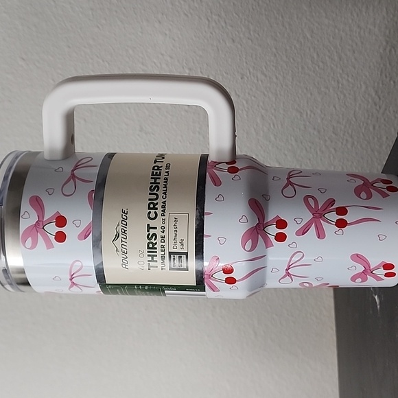 ✨️🍒🎀NWT THIRST CRUSHER TUMBLER / WITH PINK BOWS 🎀/ CHERRIES 🍒& 💓HEARTS - Picture 7 of 8